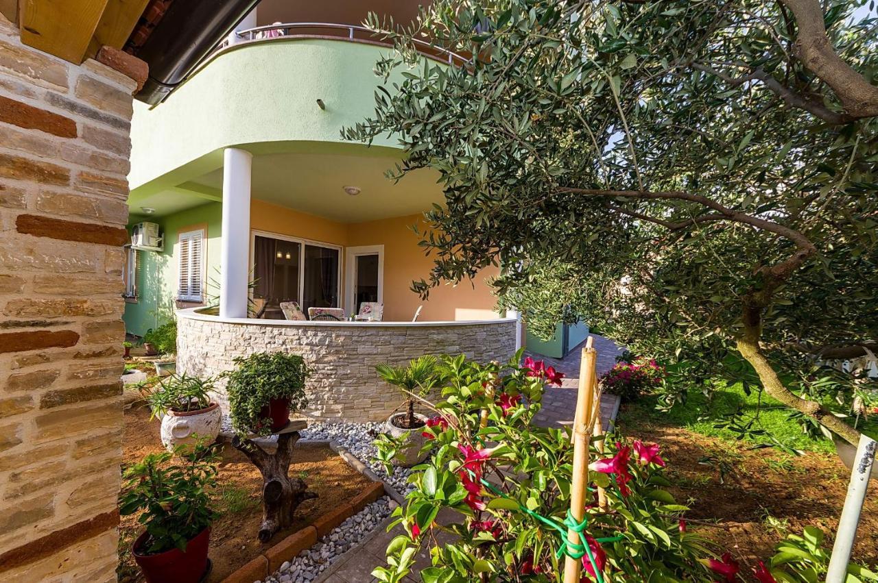 Apartmani Vanja Zadar Exterior foto